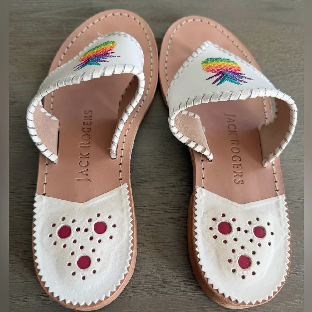 Jack Rogers classic leather flat sandal size 7.5 white with rainbow pineapples - Picture 2 of 4